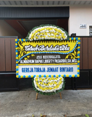 Papan Bunga Duka di Dharmasraya